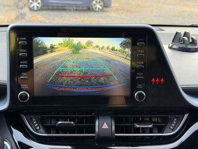 Toyota Toyota C-HR 1.8 Hybrid E-CVT Lounge (8)