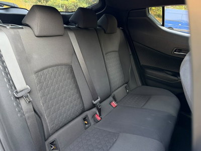 Toyota Toyota C-HR 1.8 Hybrid E-CVT Lounge (9)