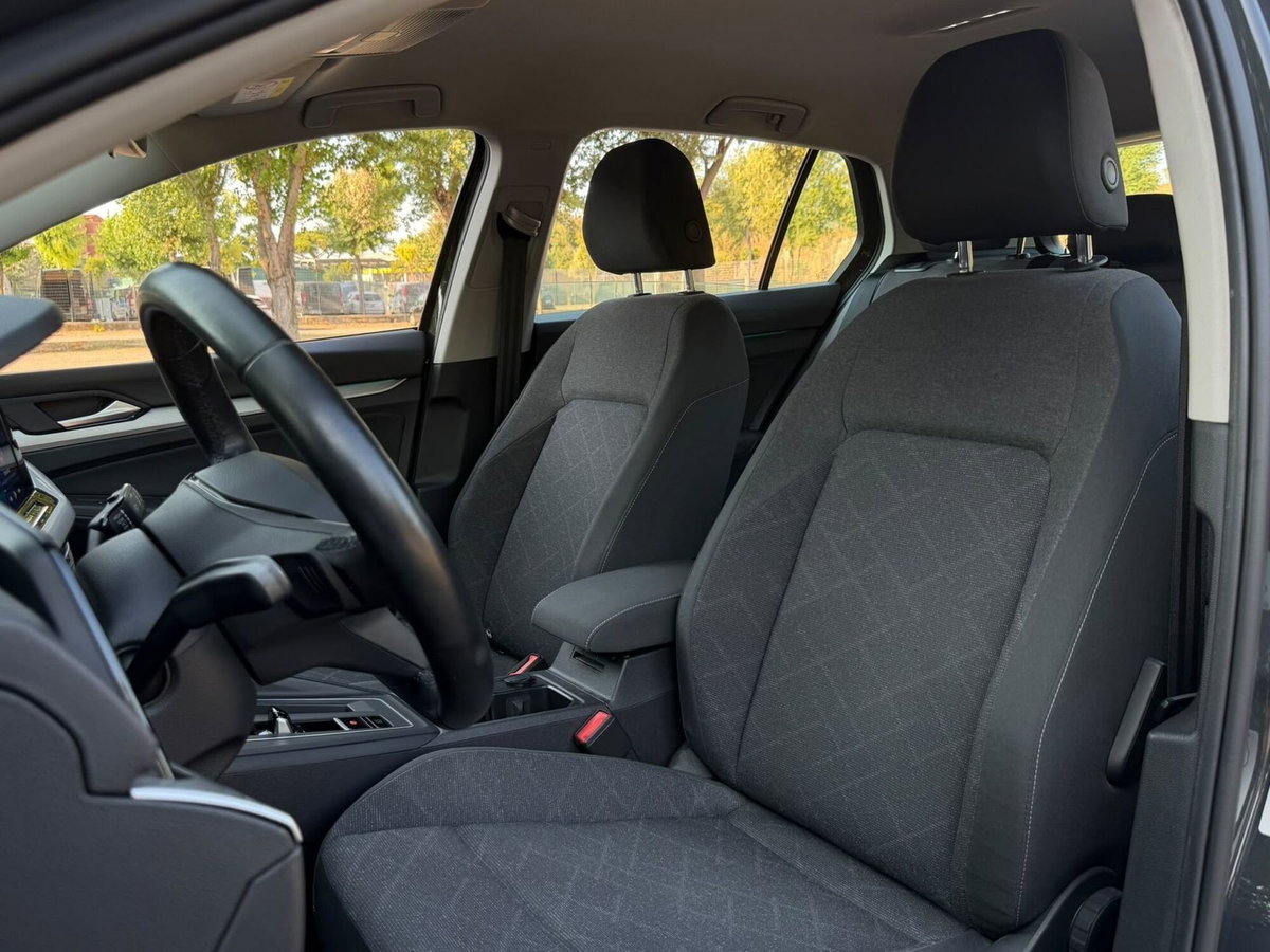 Volkswagen Golf 2.0 TDI DSG SCR Life (6)