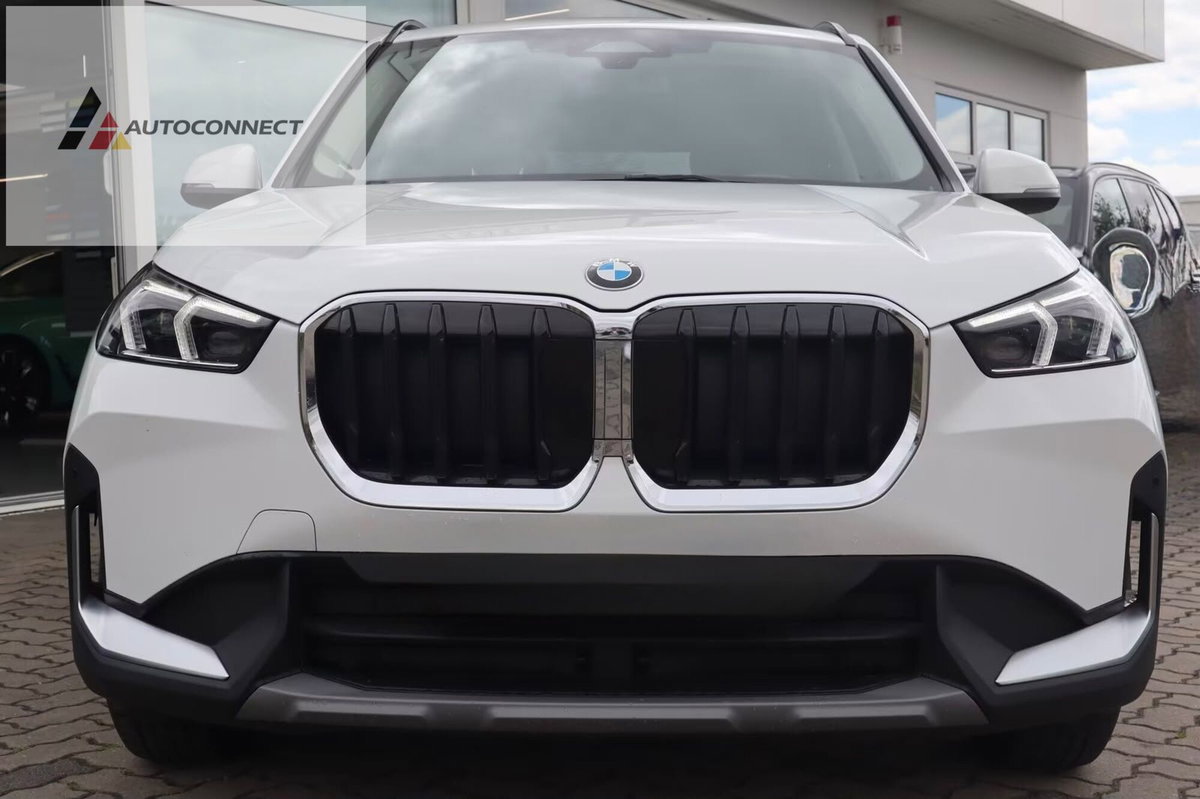 BMW X1 sDrive 18d Edition Essence (4)