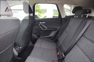 BMW X1 sDrive 18d Edition Essence (6)