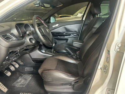 Alfa Romeo Giulietta 2.0 JTDm-2 Exclusive 170cv (5)