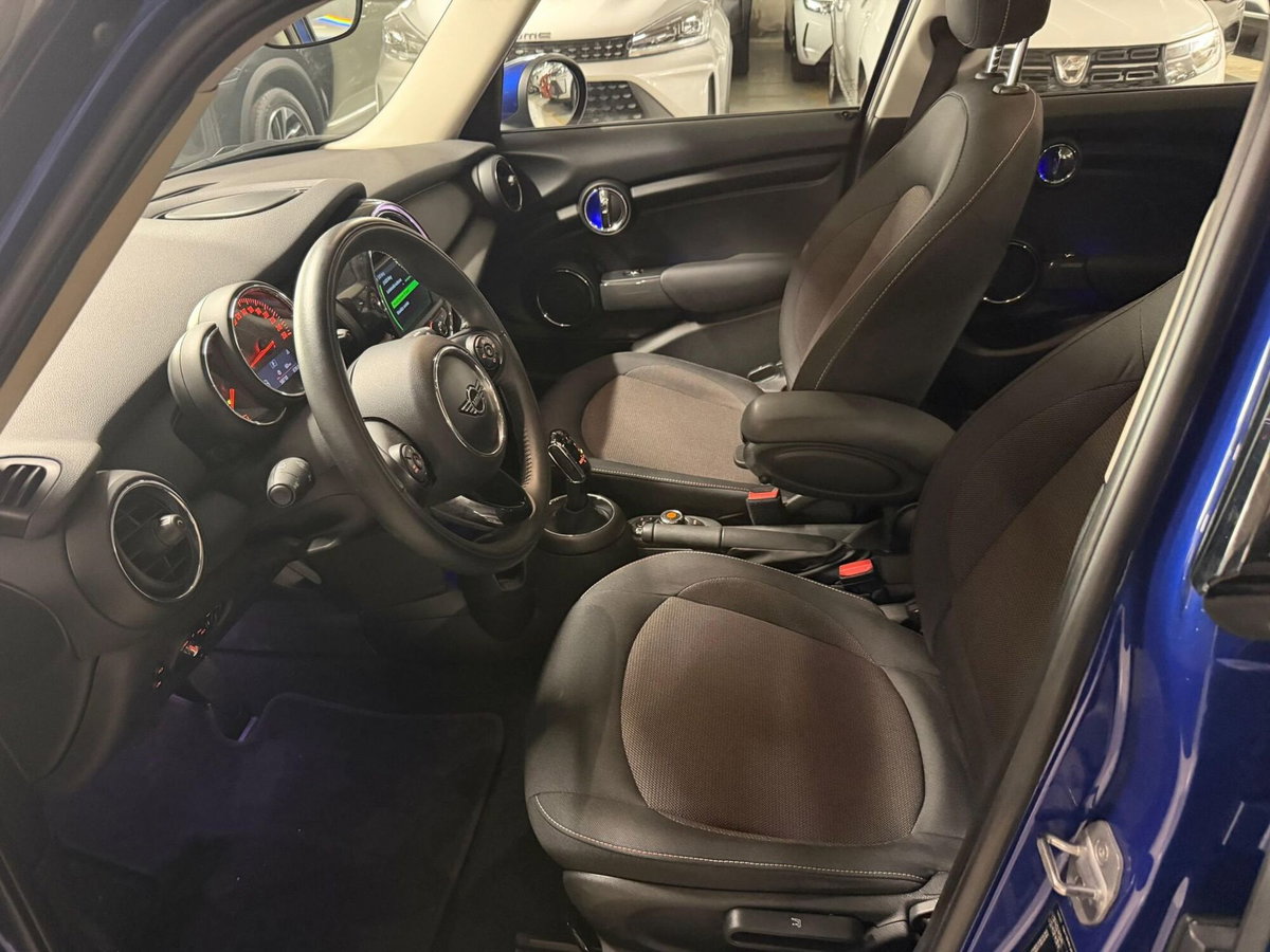 MINI Mini 1.5 One Hype 5 porte (11)
