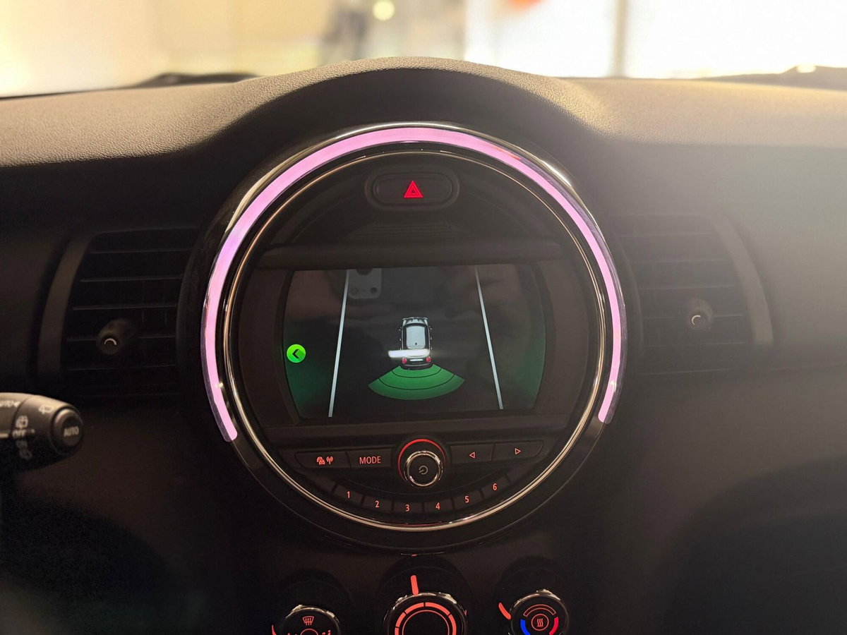 MINI Mini 1.5 One Hype 5 porte (13)