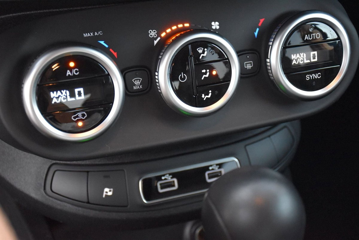 Fiat 500X 1.3 T4 150 CV DCT Connect (11)