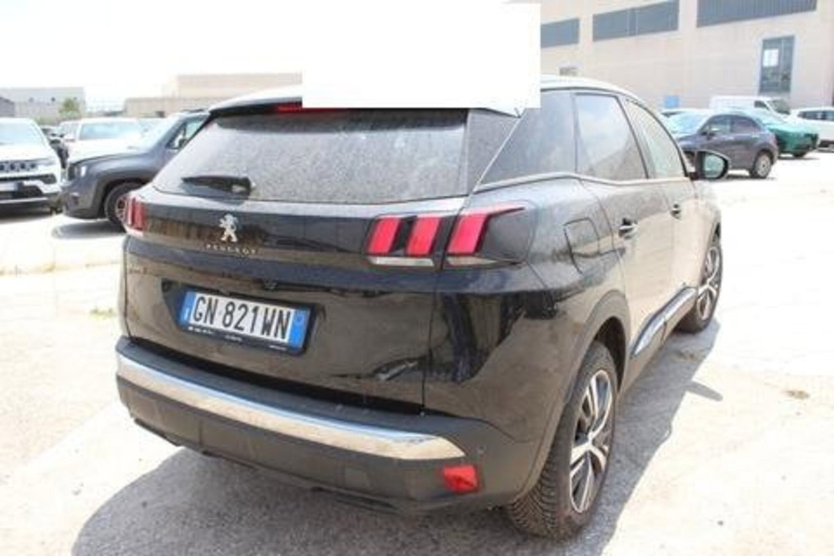 Peugeot 3008 BlueHDi 130 S&S EAT8 Allure Pack (2)