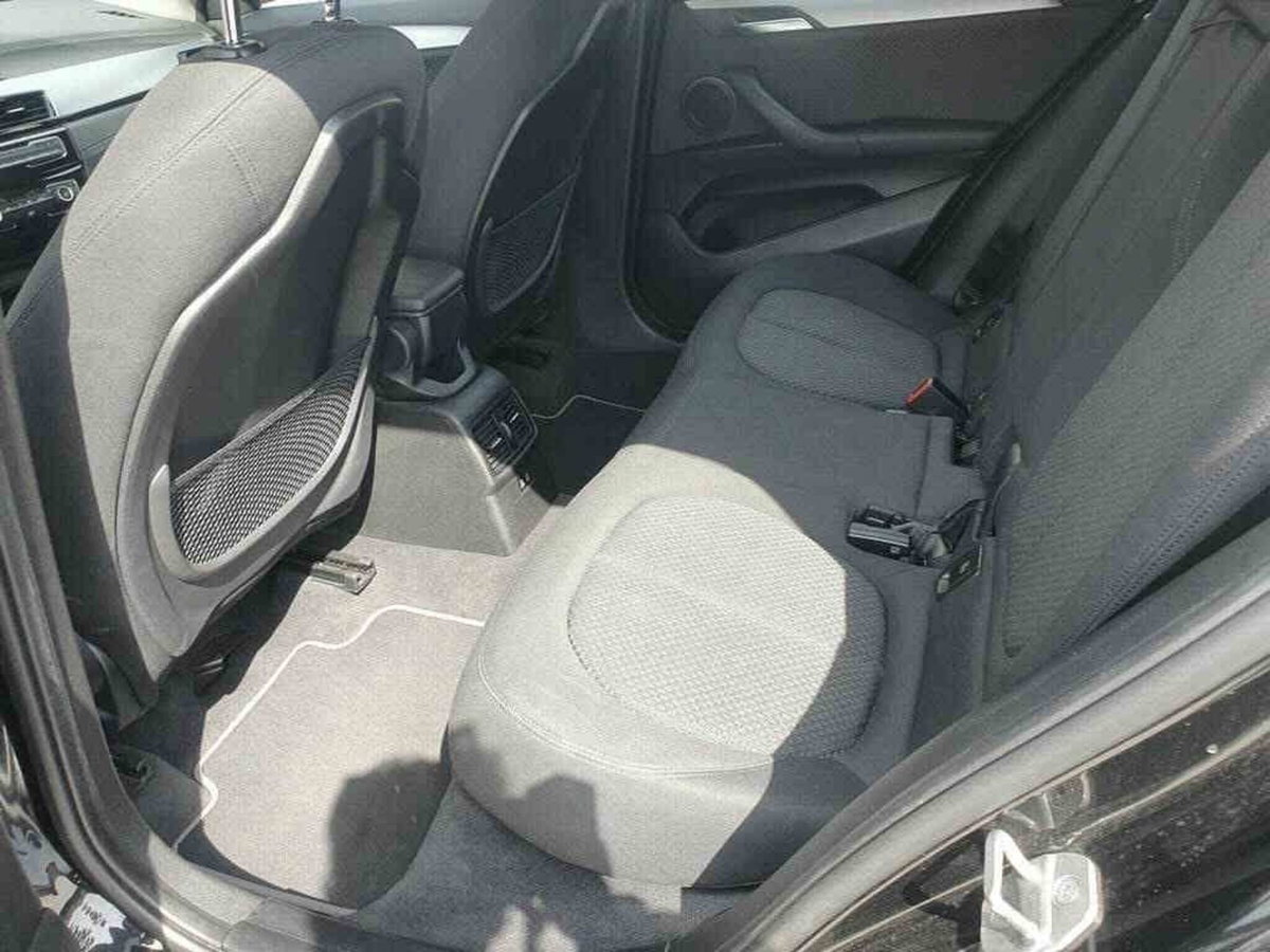 BMW X2 xDrive18d Business-X (3)