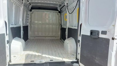 Opel Movano Furgone 35 2.2 BlueHDi 140 S&S PLM-TM Furgone Edition (19)