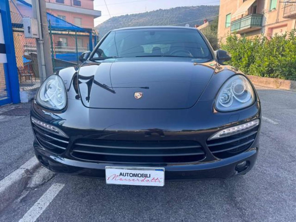 Porsche Cayenne 3.0 Diesel (2)