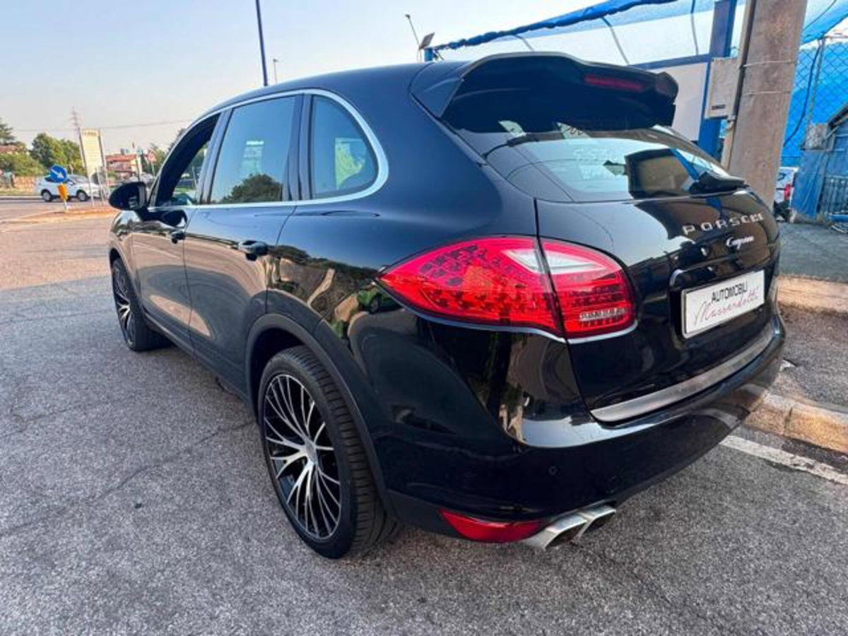 Porsche Cayenne 3.0 Diesel (7)