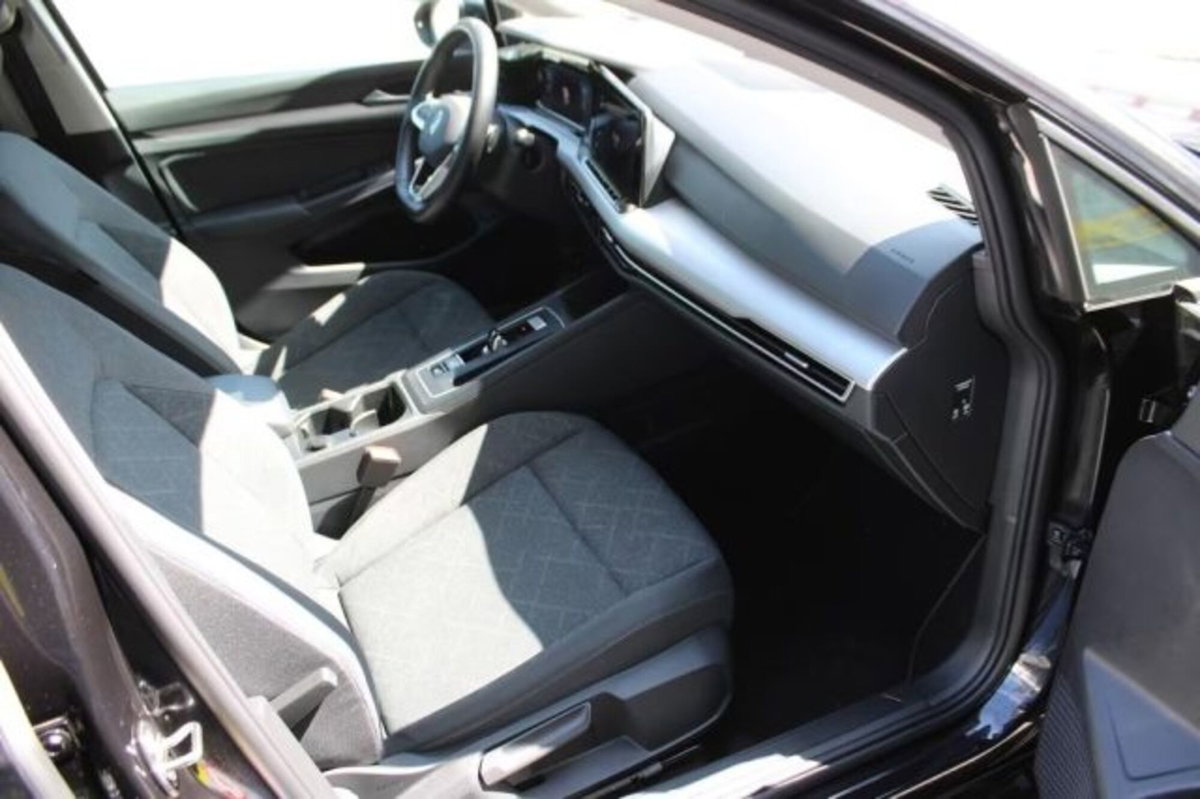 Volkswagen Golf Variant 2.0 TDI SCR DSG Life (16)