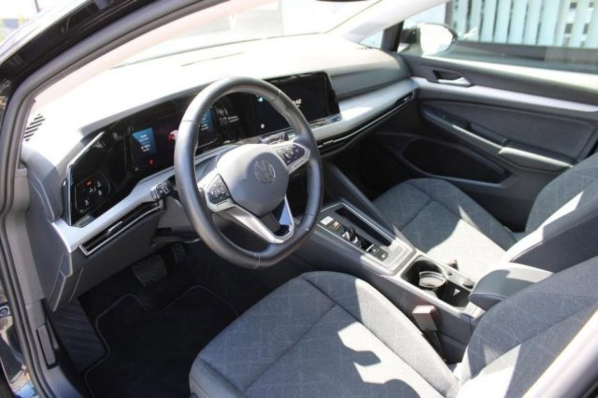 Volkswagen Golf Variant 2.0 TDI SCR DSG Life (17)