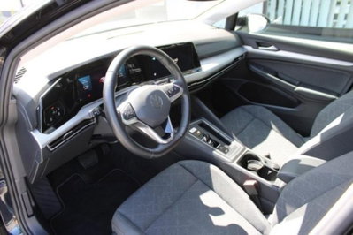 Volkswagen Golf Variant 2.0 TDI SCR DSG Life (17)