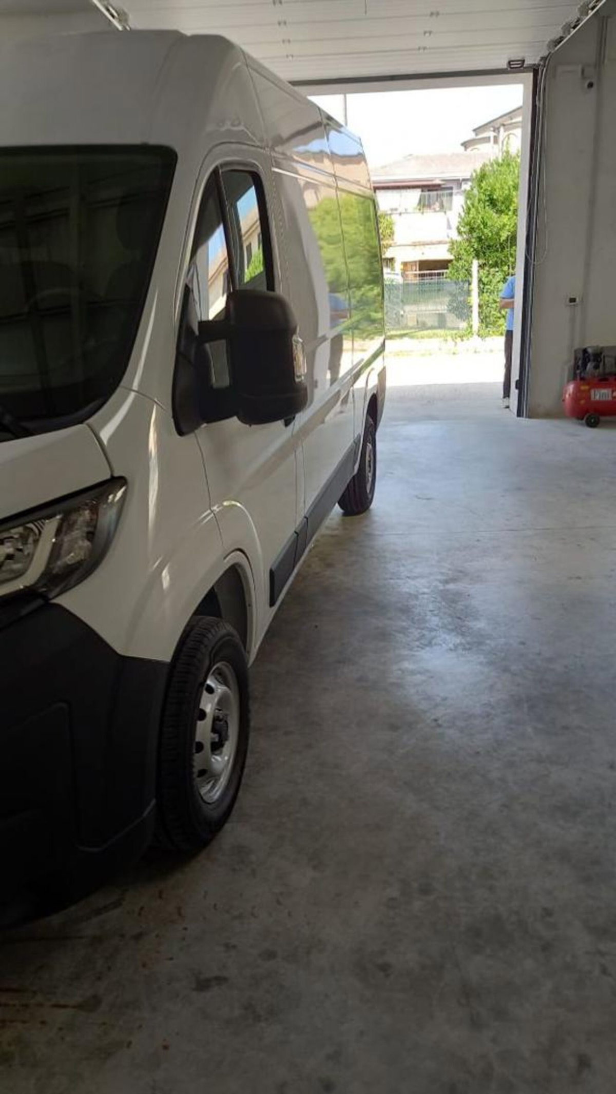 Peugeot Boxer Furgone 335 2.2 BlueHDi 140 S&S PM-TM Furgone Vetrato (5)