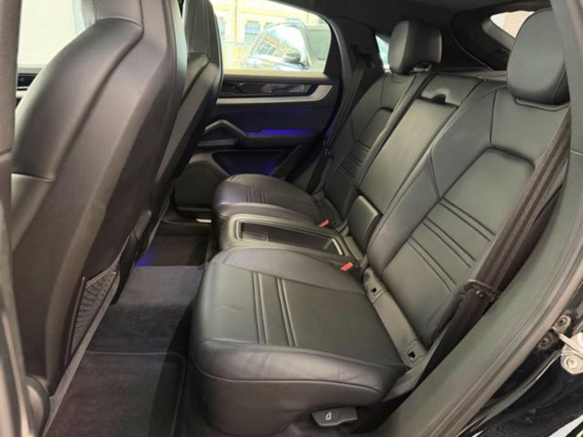 Porsche Cayenne Coupé 3.0 tiptronic (12)