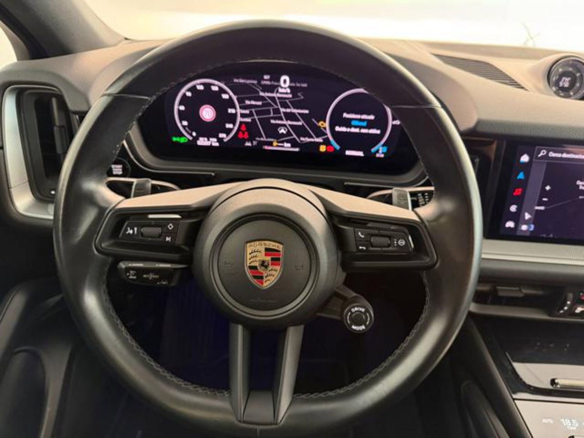 Porsche Cayenne Coupé 3.0 tiptronic (14)