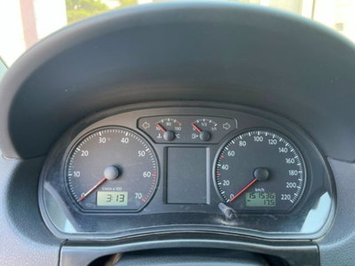 Volkswagen Polo 1.2 12V 5p. Trendline (14)