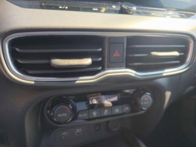 Nissan Juke 1.0 dig-t N-Connecta 114cv (12)