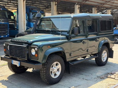Land Rover Defender 110 2.2 TD4 Station Wagon N1 (2)