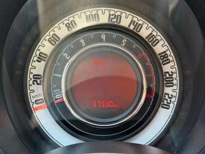 Fiat 500 1.0 Hybrid Lounge (16)