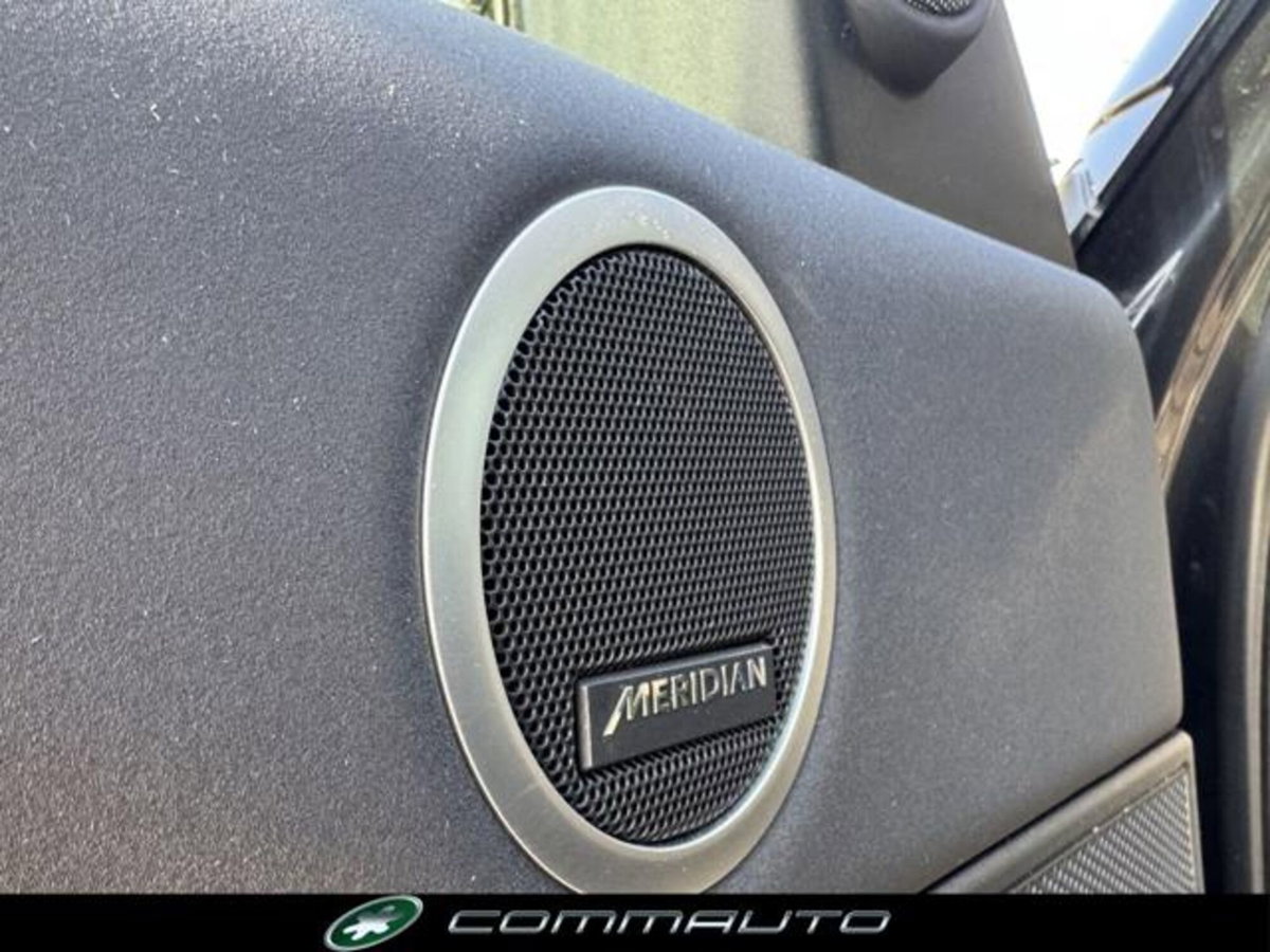 Land Rover Discovery 3.0 SDV6 306 CV Landmark Edition (11)