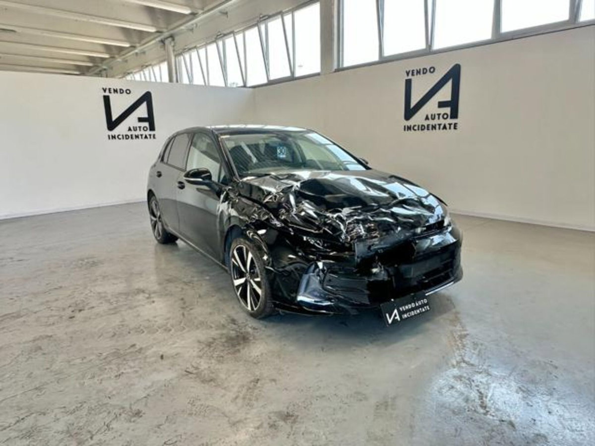Volkswagen Golf 1.5 tsi ehybrid Edition 204cv dsg