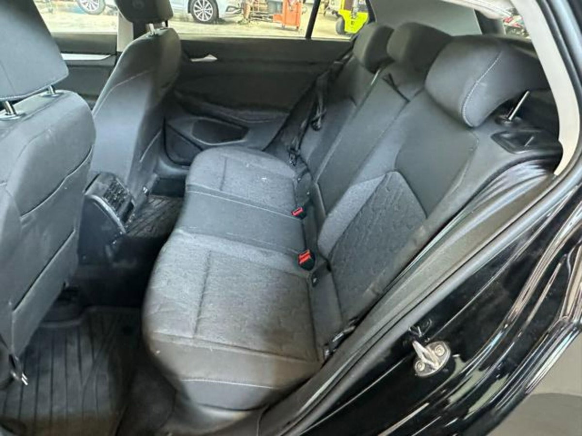 Volkswagen Golf 1.5 tsi ehybrid Edition 204cv dsg (12)