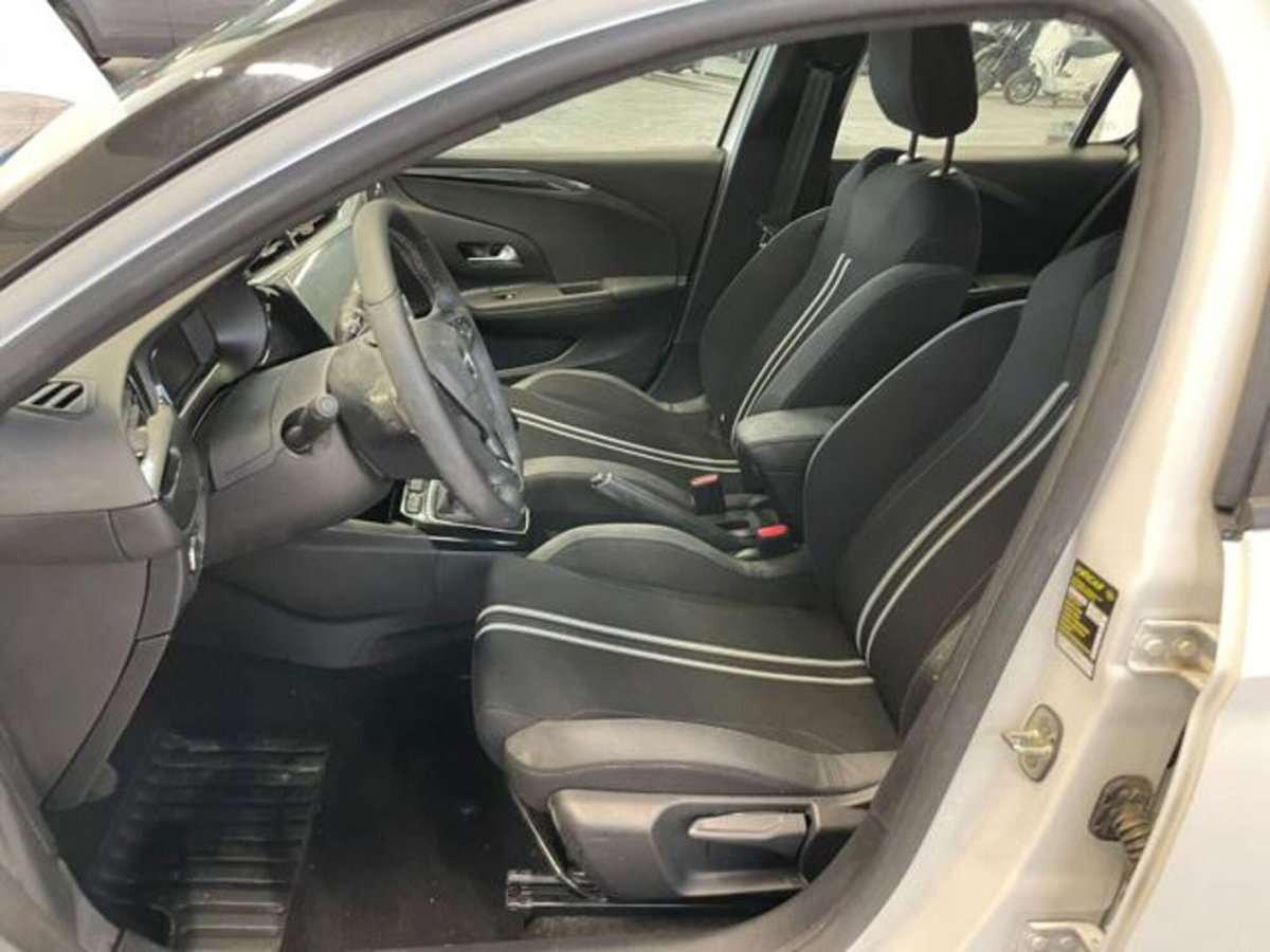 Opel Corsa 1.2 Corsa s&s 100cv (10)