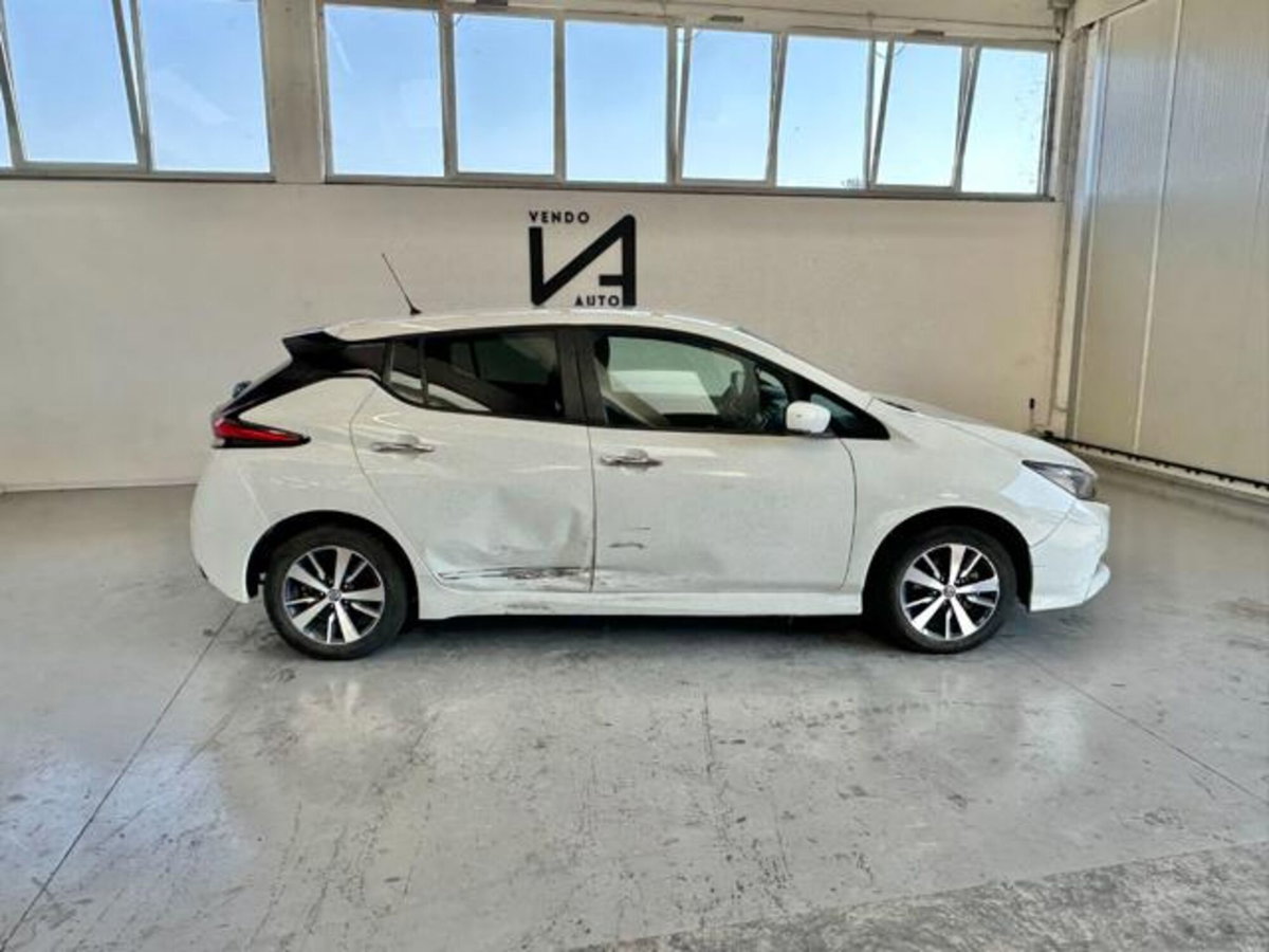 Nissan Leaf Acenta 40 kWh (8)