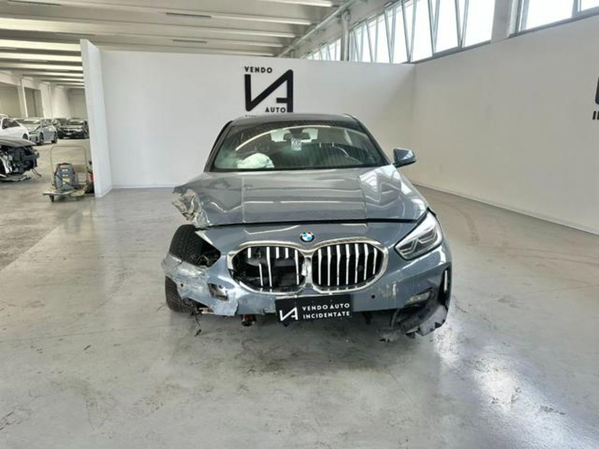 BMW Serie 1 116 MSport auto (2)