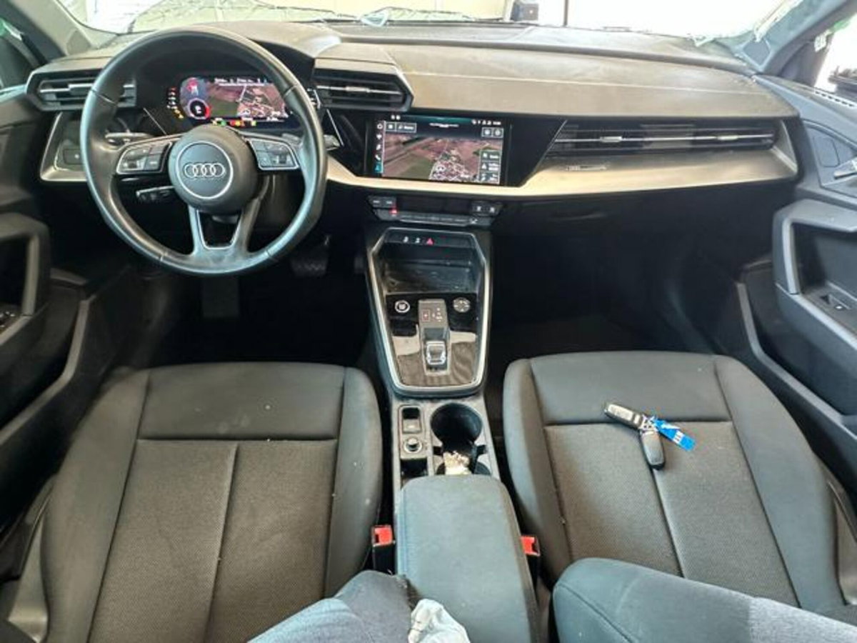 Audi A3 Sportback 30 TDI S tronic Business (15)