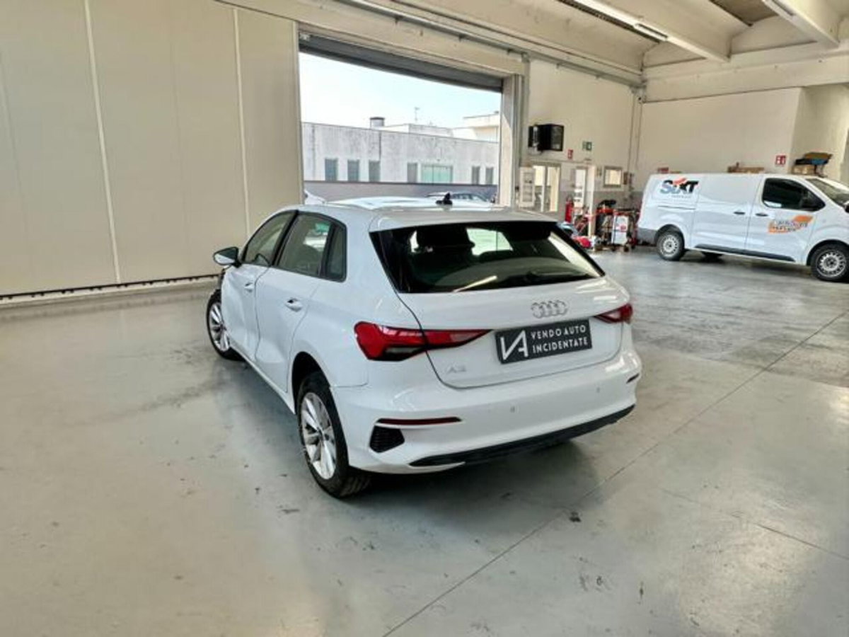 Audi A3 Sportback 30 TDI S tronic Business (5)