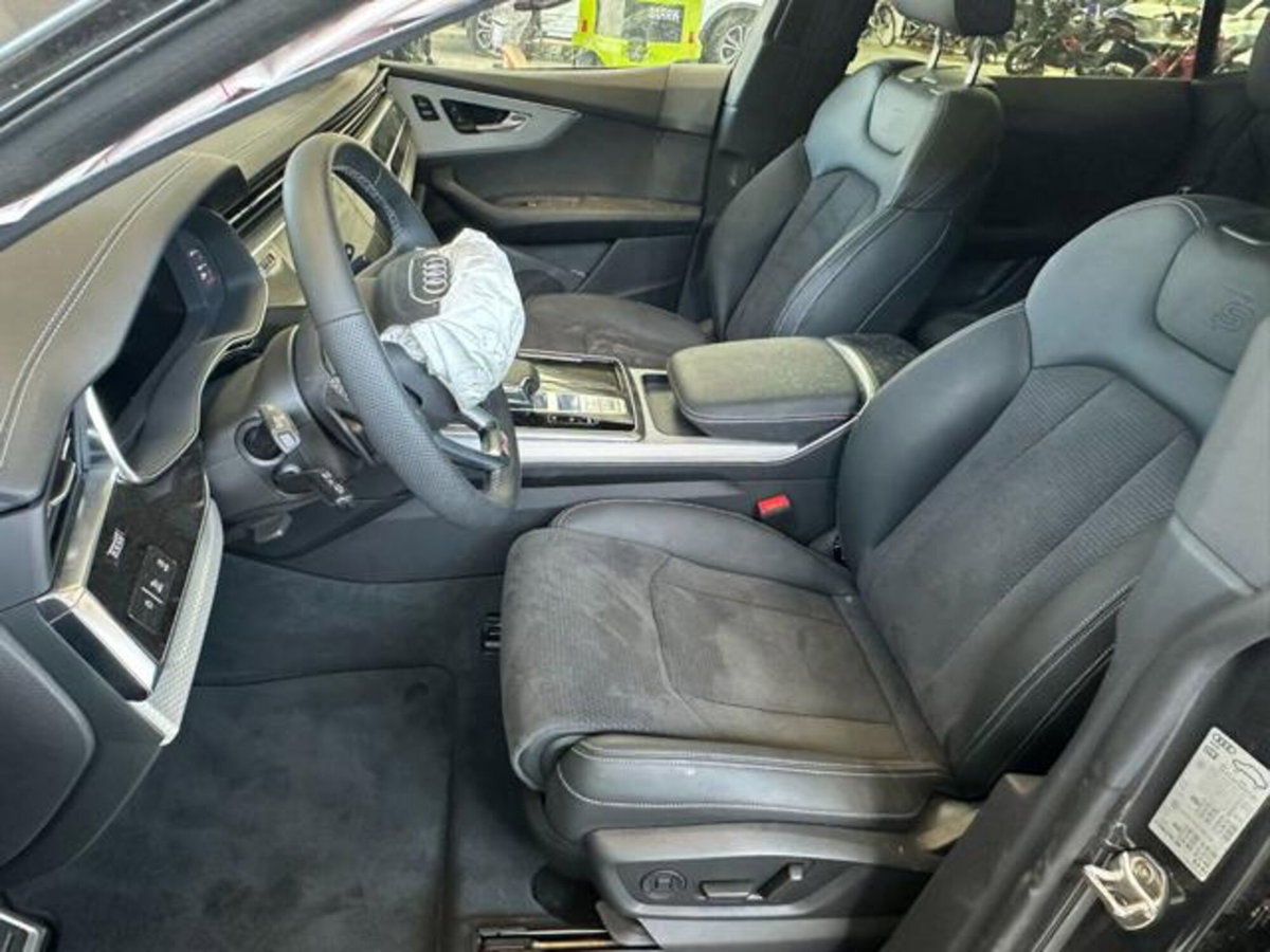 Audi Q8 Q8 50 TDI 286 CV quattro tiptronic Sport (17)
