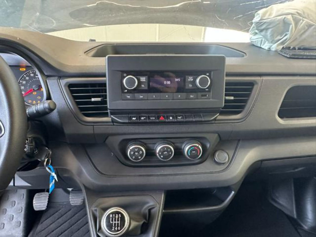 Renault Trafic Furgone BluedCi 110CV PL-TN Zen (17)
