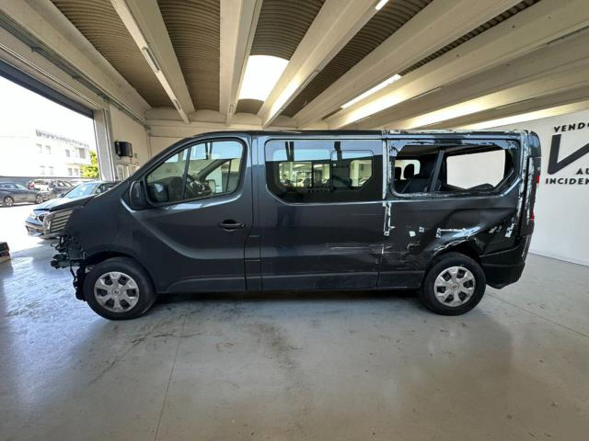 Renault Trafic Furgone BluedCi 110CV PL-TN Zen (4)