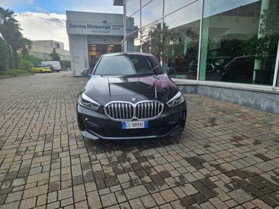 BMW Serie 1 116d 2.0 116CV cat 5 porte Attiva DPF (2)