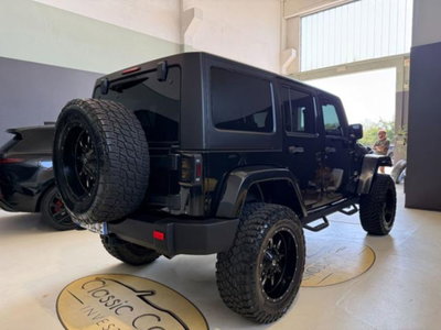 Jeep Wrangler Unlimited 3.6 V6 Sahara Auto (3)
