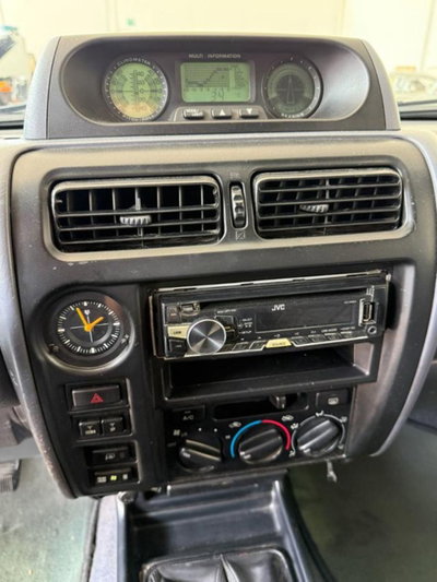 Toyota Land Cruiser turbodiesel 3 porte KZJ90 GX (12)