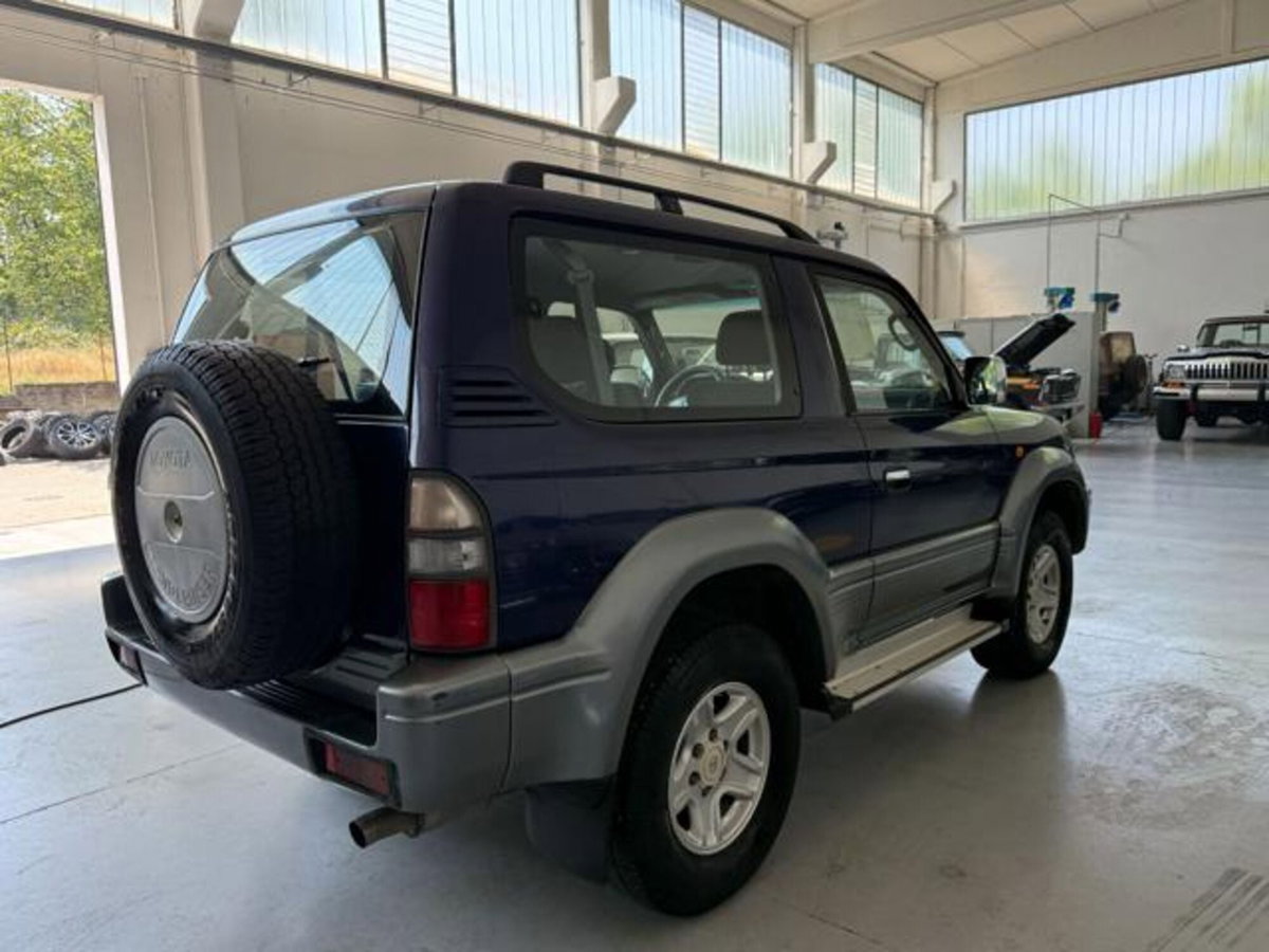 Toyota Land Cruiser turbodiesel 3 porte KZJ90 GX (4)