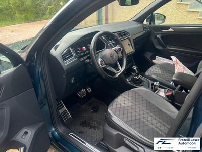 Volkswagen Tiguan 2.0 TDI 150 CV SCR DSG 4MOTION R-Line (12)