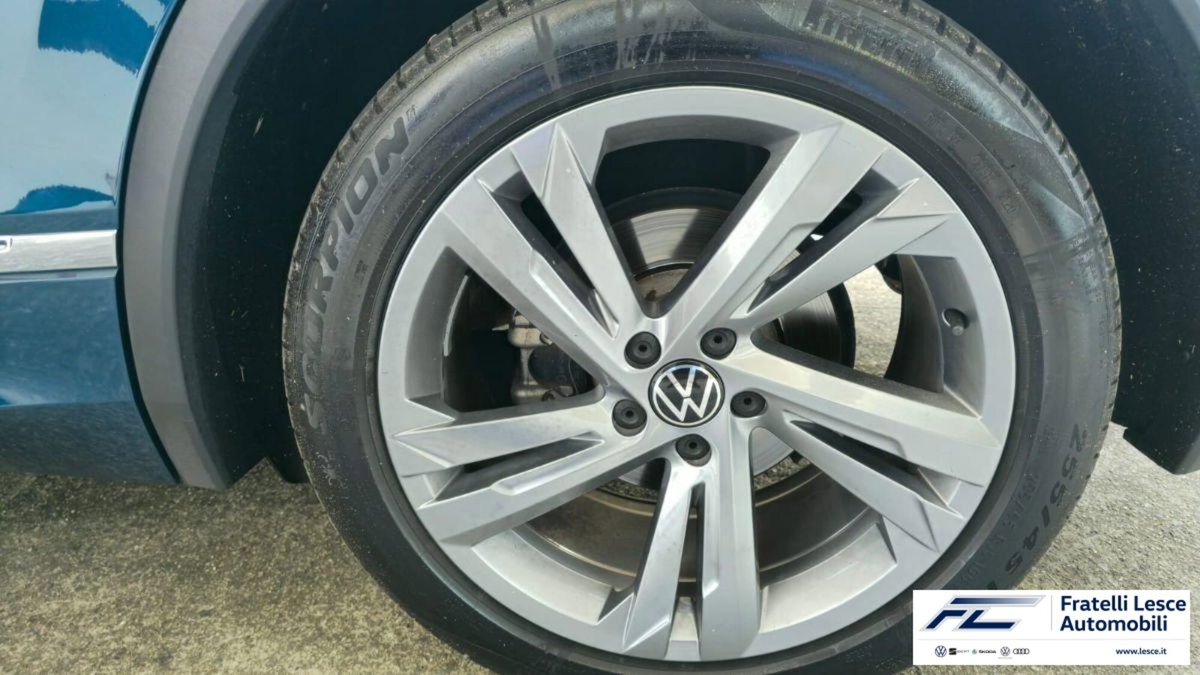 Volkswagen Tiguan 2.0 TDI 150 CV SCR DSG 4MOTION R-Line (4)