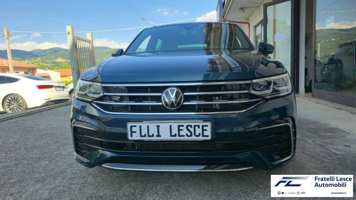 Volkswagen Tiguan 2.0 TDI 150 CV SCR DSG 4MOTION R-Line (8)