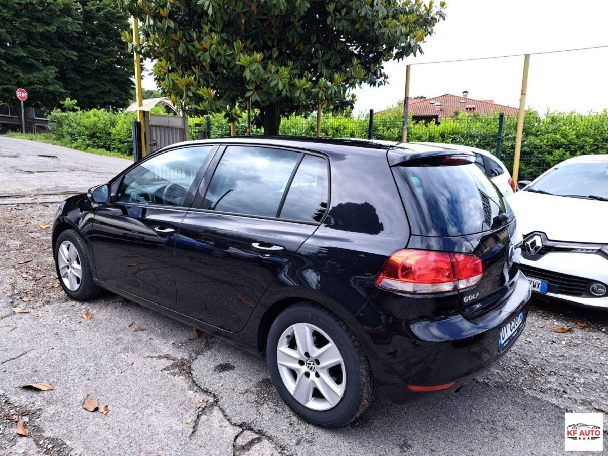 Volkswagen Golf 1.6 TDI DPF 5p. Comfortline (10)