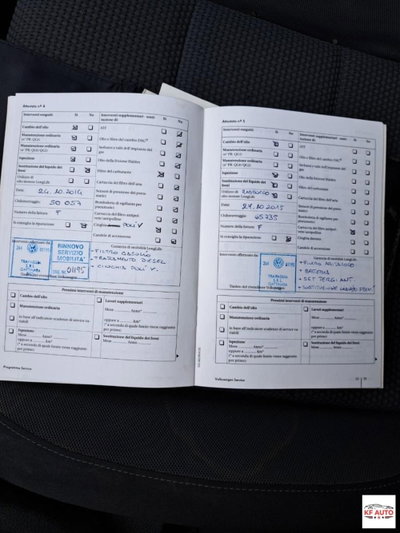 Volkswagen Golf 1.6 TDI DPF 5p. Comfortline (19)