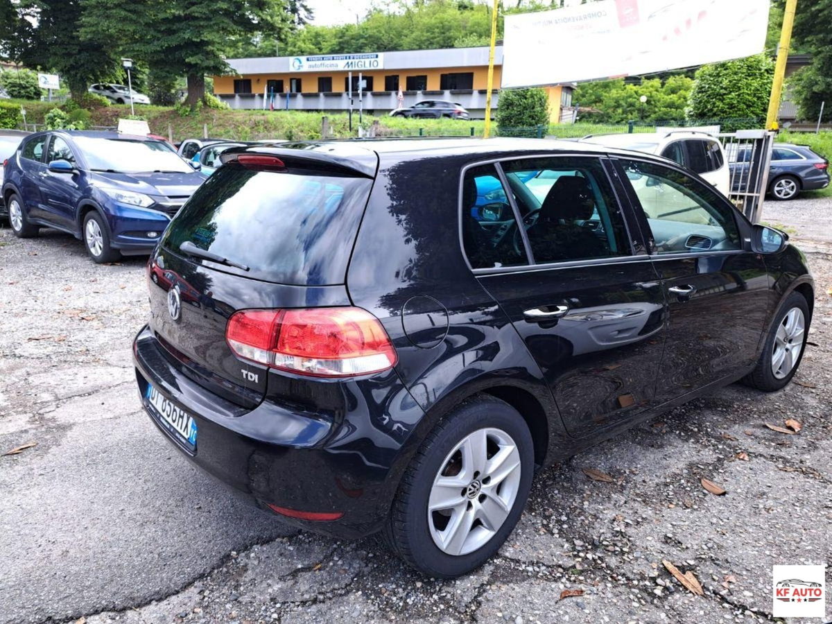 Volkswagen Golf 1.6 TDI DPF 5p. Comfortline (6)