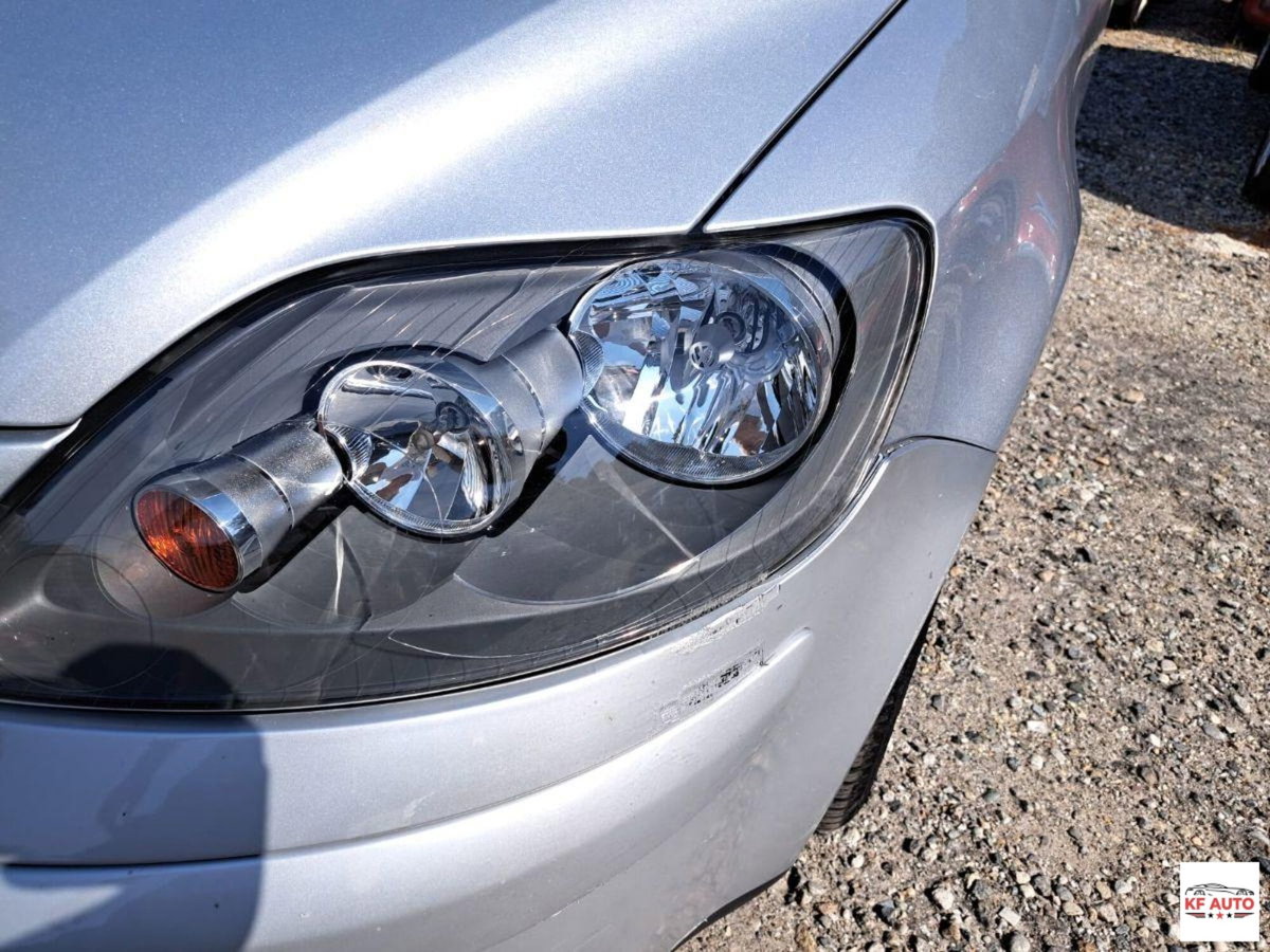 Volkswagen Golf Plus 2.0 16V TDI DSG Sportline (12)