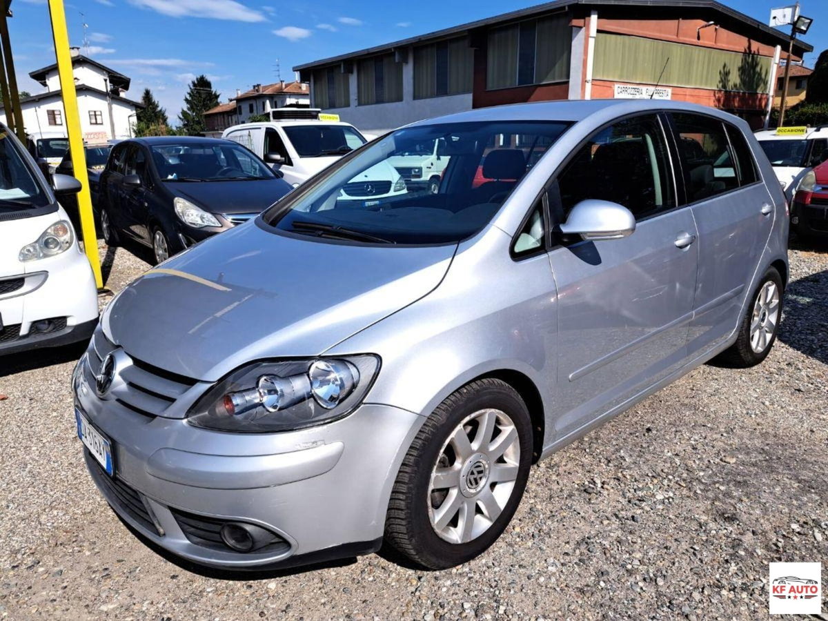 Volkswagen Golf Plus 2.0 16V TDI DSG Sportline (2)