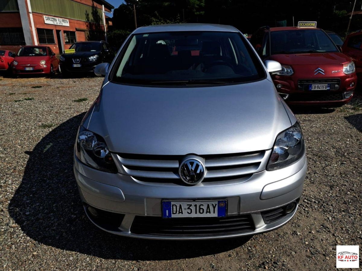 Volkswagen Golf Plus 2.0 16V TDI DSG Sportline (4)