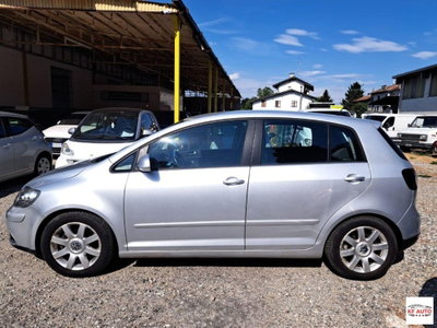 Volkswagen Golf Plus 2.0 16V TDI DSG Sportline (9)