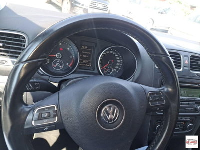 Volkswagen Golf 1.6 TDI DPF 5p. Highline (18)